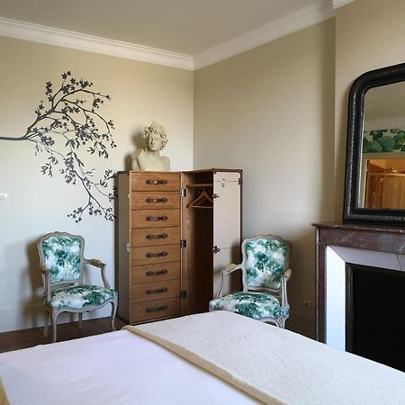 Bed and Breakfast Les Visages Des Tournelles Reims Exterior foto